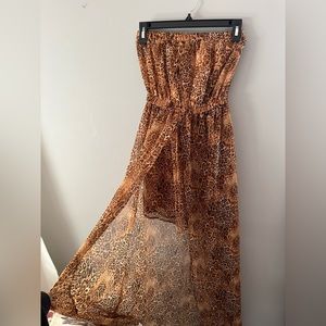 NWT Long Strapless Leopard Dress. Size S